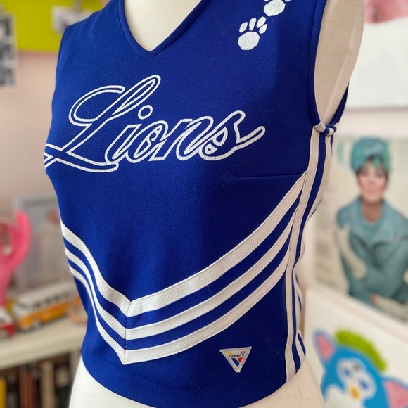 Lions Cheerleading Uniform Top - Picture 3 of 3